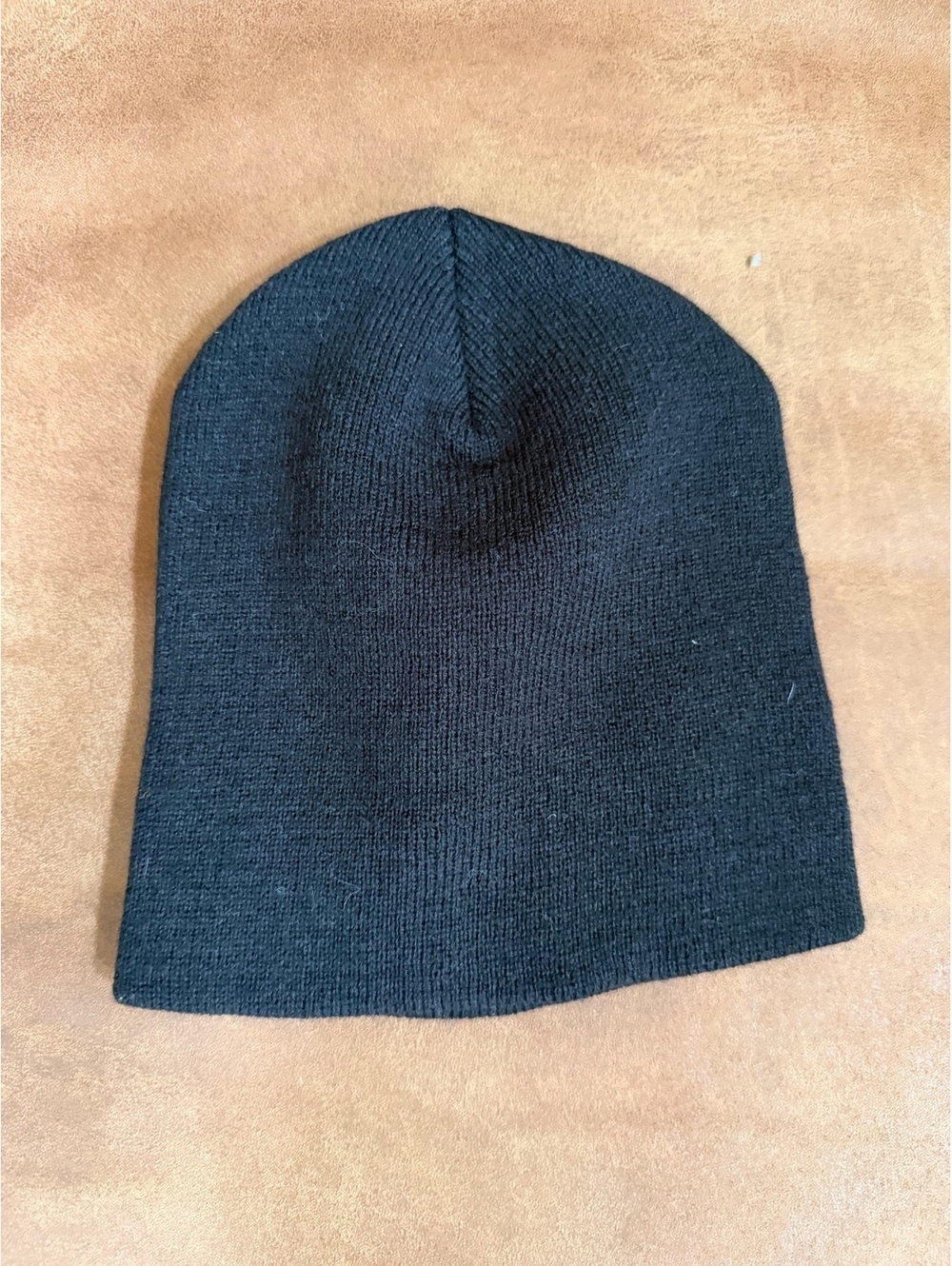Women’s NY Beanie - Picture 3 of 3